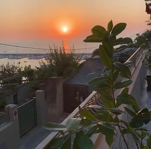 Mille Tramonti Sunset アグローポリ